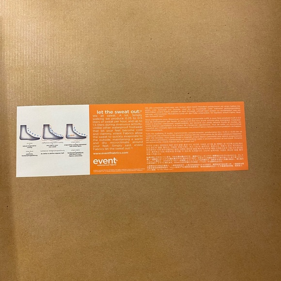 UGG boots - Picture 16 of 16